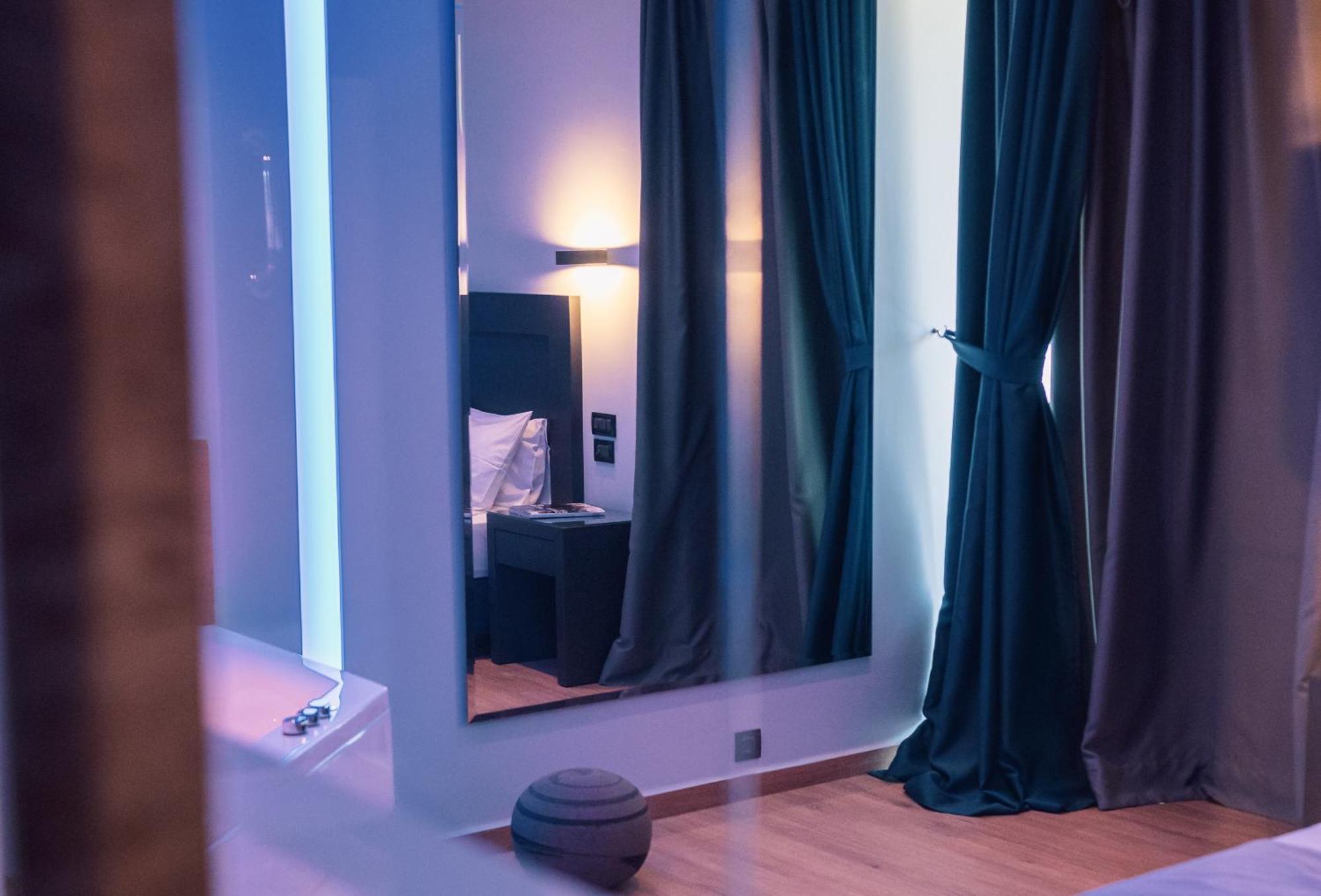 Pines Hotel (Adults Only) Kifisia Luaran gambar