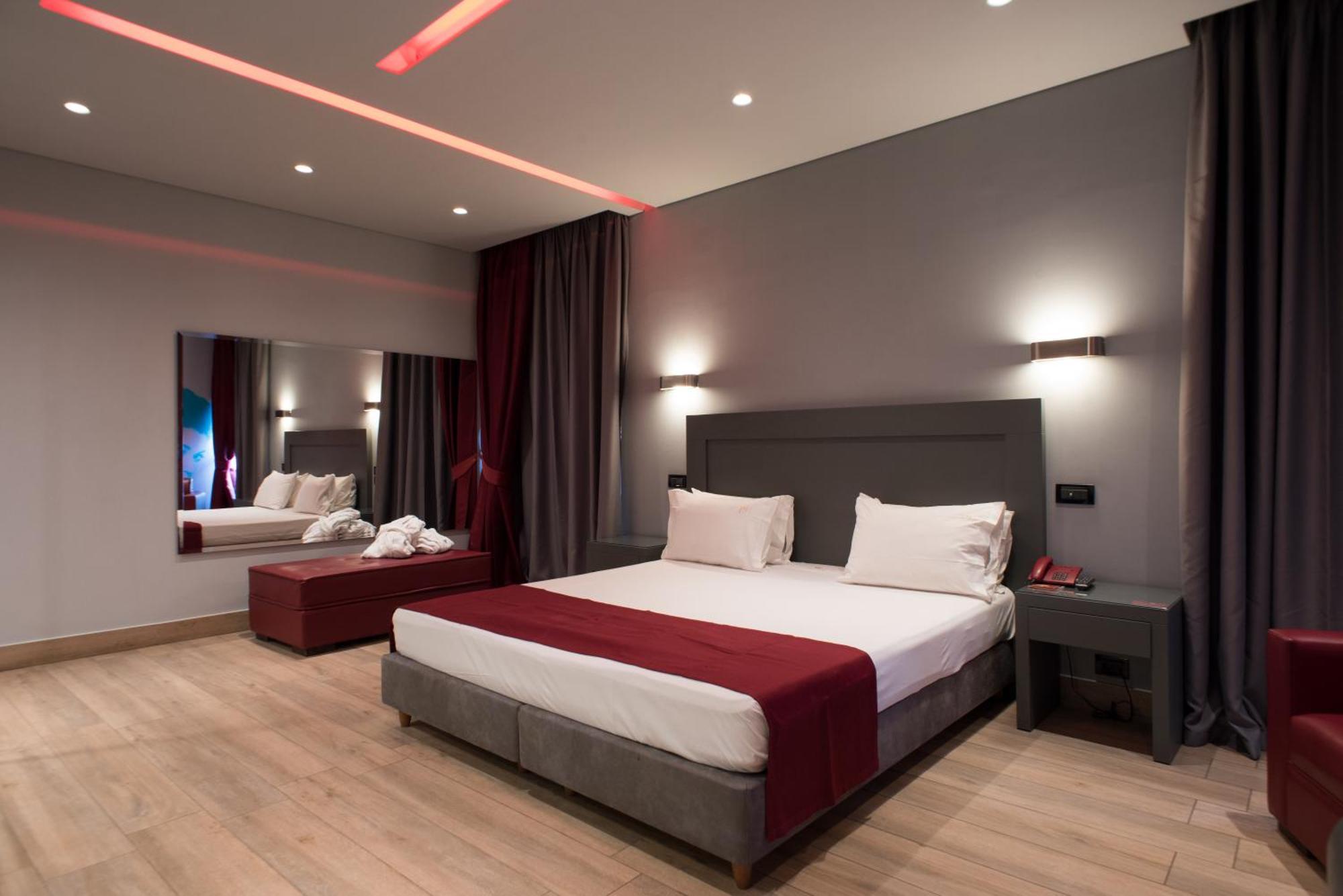 Pines Hotel (Adults Only) Kifisia Luaran gambar